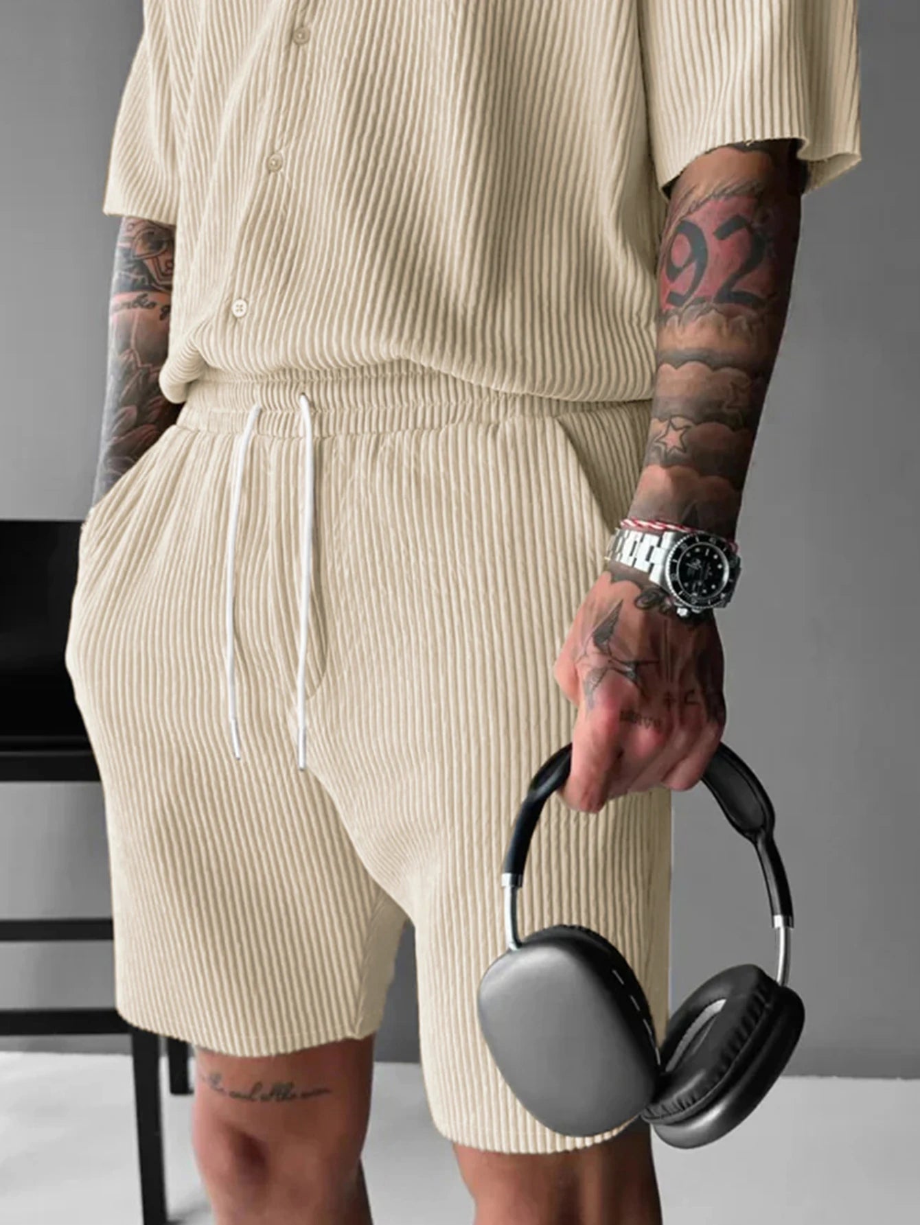 Men’s Solid Color Summer Shorts – Loose Fit with Elastic Waistband