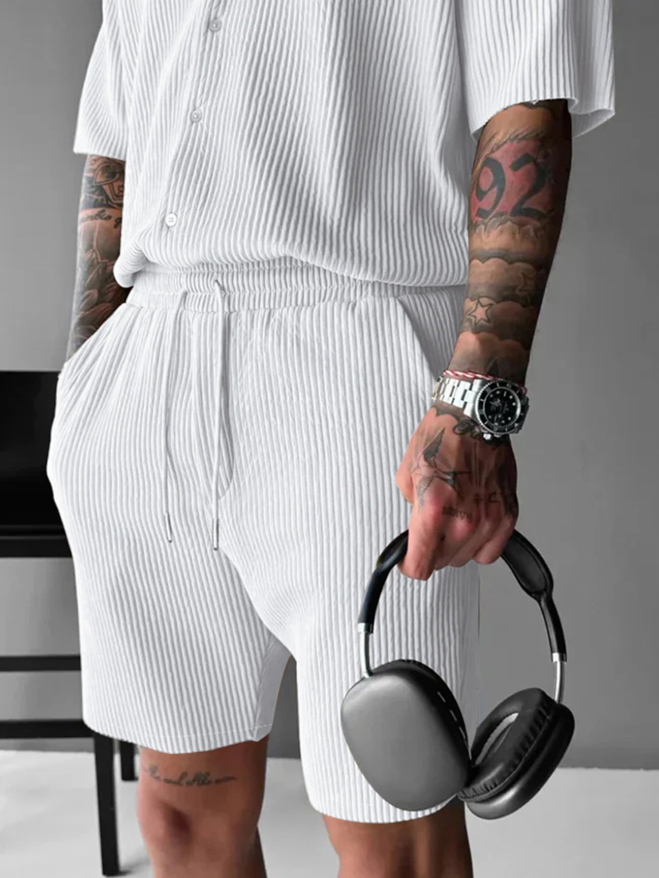 Men’s Solid Color Summer Shorts – Loose Fit with Elastic Waistband